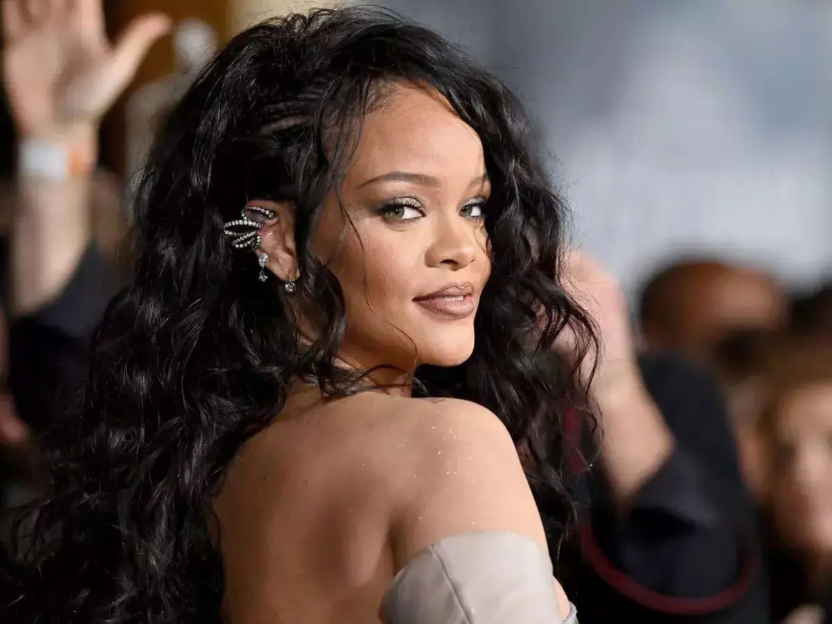 26 Facts About Rihanna