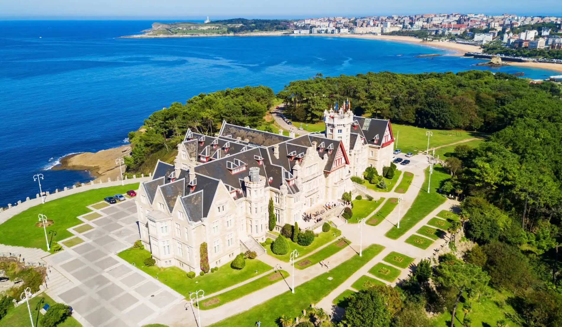 31 Facts About Santander