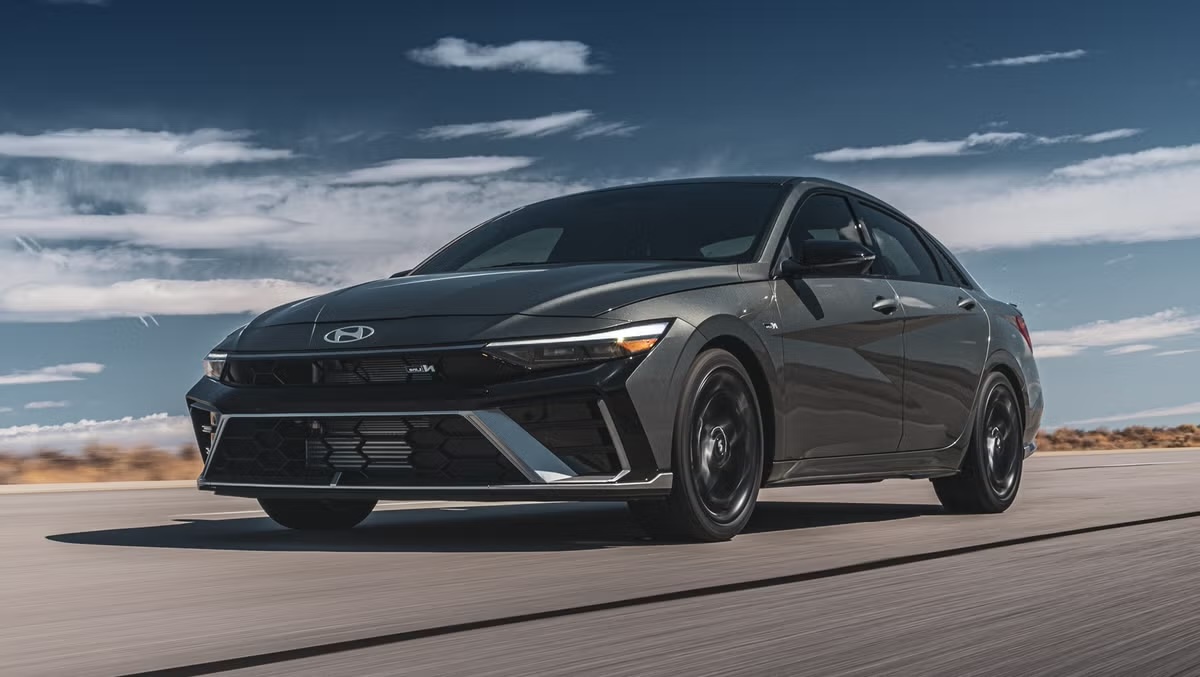 35 Facts About Hyundai Elantra