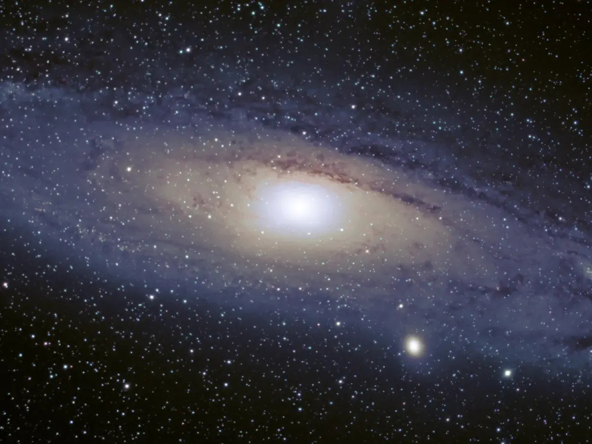 28 Facts About Andromeda Galaxy