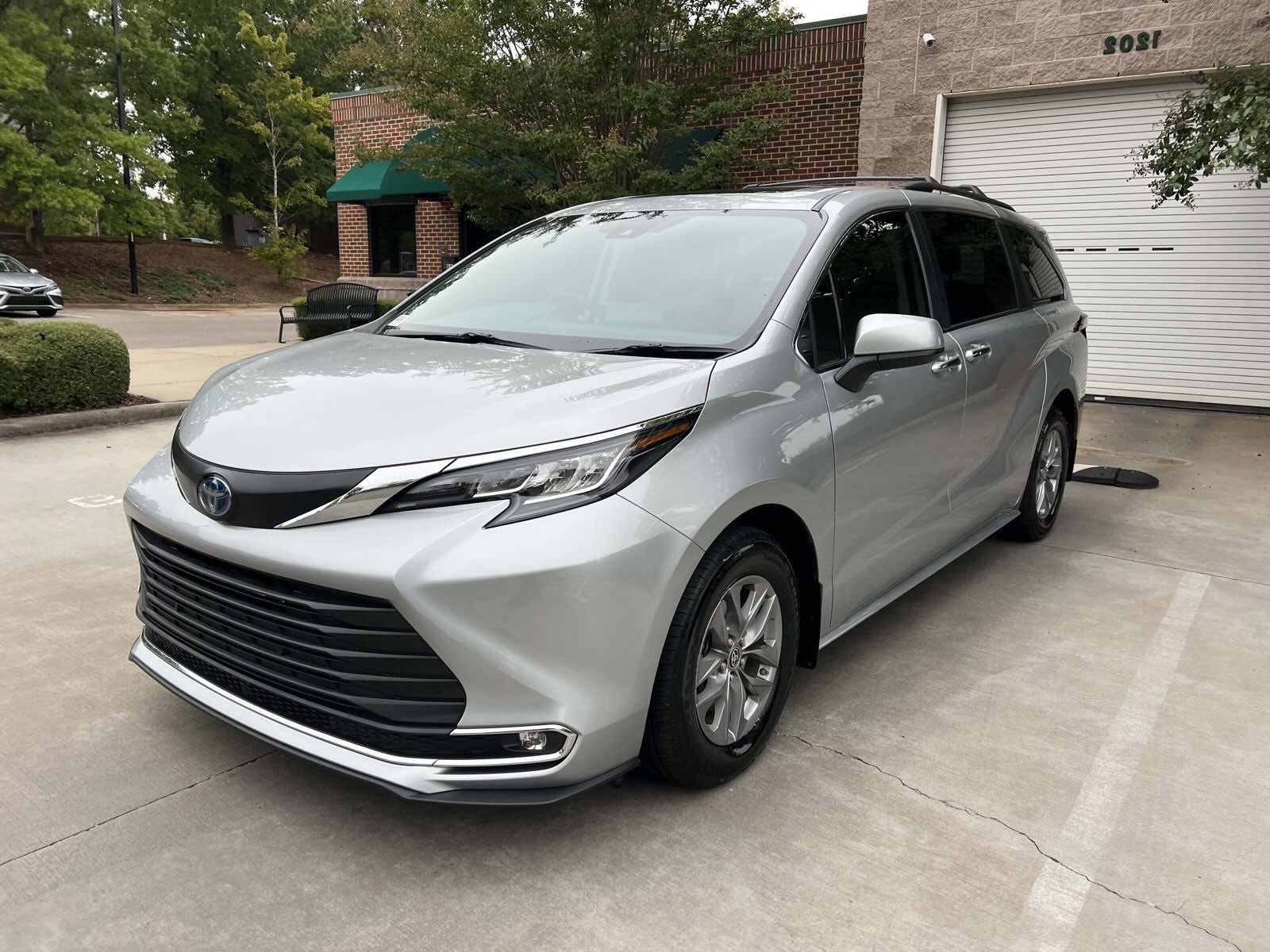30 Facts About Toyota Sienna