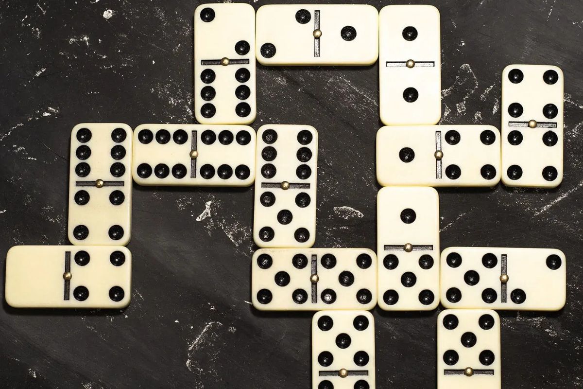 28 Facts About Dominoes